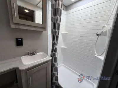 2022 Coachmen Catalina Legacy photo 29