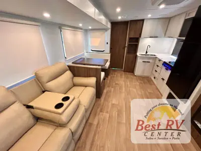 2027 Winnebago Access photo 14