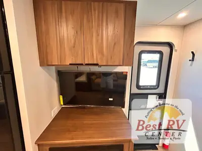 2027 Winnebago Access photo 21