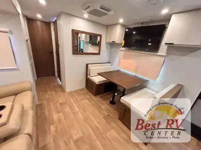 2027 Winnebago Access photo 18