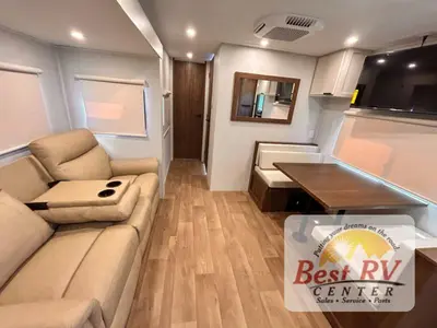 2027 Winnebago Access photo 16