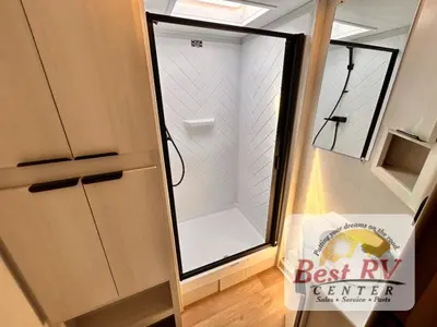 2027 Winnebago Access photo 40