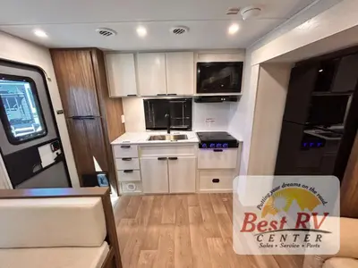 2027 Winnebago Access photo 32