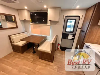 2027 Winnebago Access photo 21