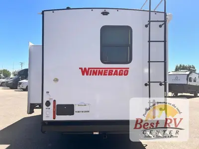 2027 Winnebago Thrive photo 4