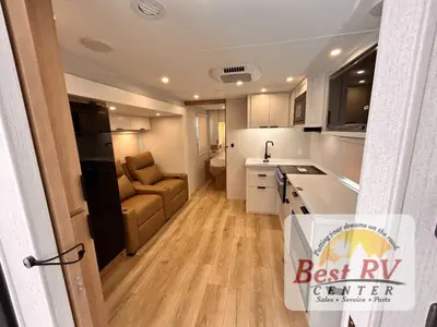 2027 Winnebago Thrive photo 41