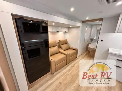 2027 Winnebago Thrive photo 11