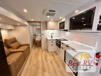 2027 Winnebago Thrive photo 14