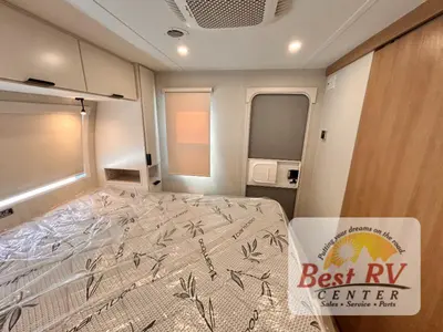 2027 Winnebago Thrive photo 46