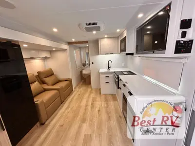 2027 Winnebago Thrive photo 12