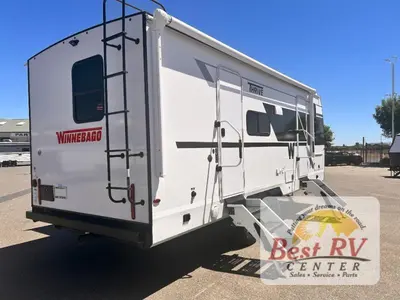 2027 Winnebago Thrive photo 3