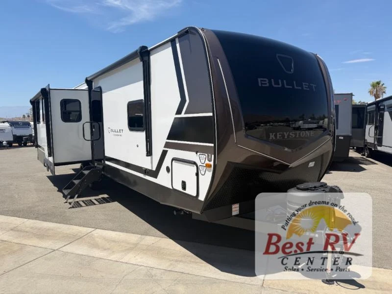 2027 Keystone Bullet Premium exterior