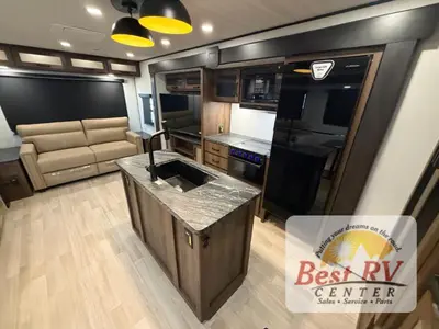 2027 Keystone Bullet Premium photo 13