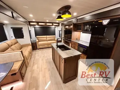 2027 Keystone Bullet Premium photo 14