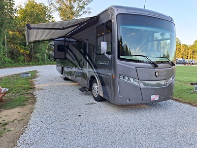 Used 2019 Thor Motor Coach Palazzo 36 3