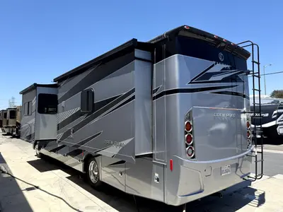 2022 Tiffin Motorhomes Open Road Allegro photo 6