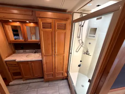 2022 Tiffin Motorhomes Open Road Allegro photo 15