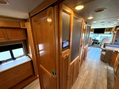 2022 Tiffin Motorhomes Open Road Allegro photo 18