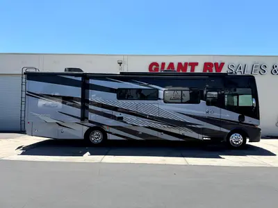 2022 Tiffin Motorhomes Open Road Allegro photo 3