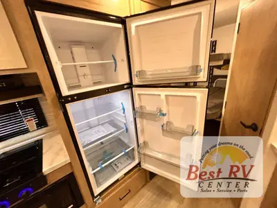 2027 Ember RV E-Series photo 39