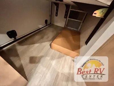 2027 Ember RV E-Series photo 43