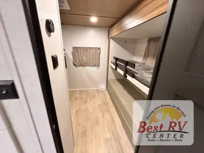 2027 Forest River Vibe photo 38