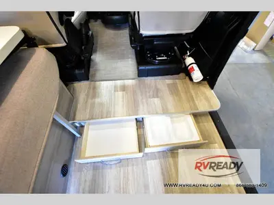 2024 Thor Motor Coach Scope photo 16