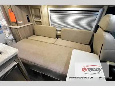 2024 Thor Motor Coach Scope photo 36