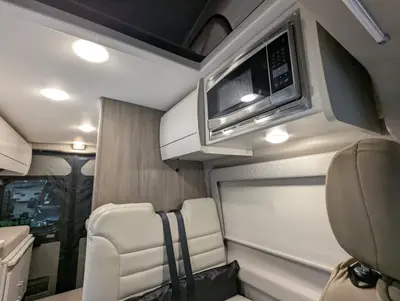 2023 Thor Motor Coach Rize photo 22