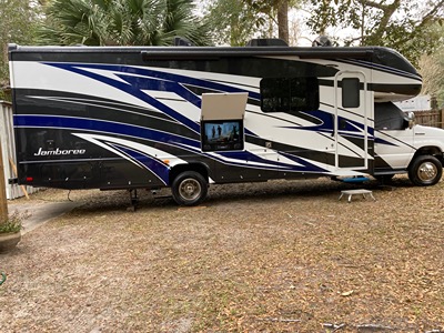 Used 2019 Fleetwood Jamboree 30F