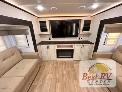 2027 Forest River Sabre photo 18