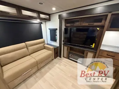 2027 Keystone Bullet Premium photo 33
