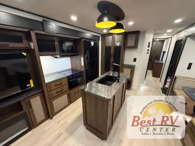 2027 Keystone Bullet Premium photo 39
