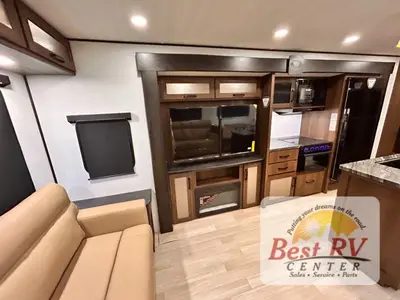 2027 Keystone Bullet Premium photo 37