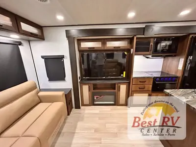 2027 Keystone Bullet Premium photo 36
