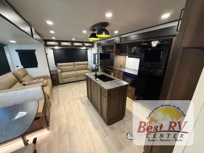 2027 Keystone Bullet Premium photo 9