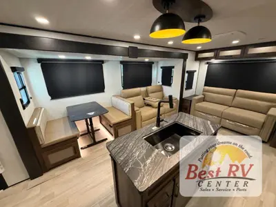 2027 Keystone Bullet Premium photo 17