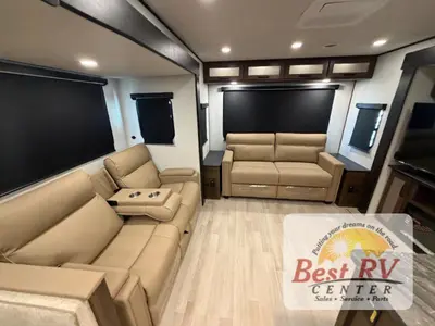 2027 Keystone Bullet Premium photo 28