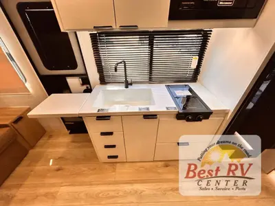 2027 Winnebago Micro Minnie photo 24
