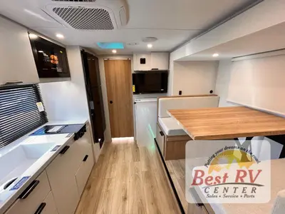 2027 Winnebago Micro Minnie photo 17