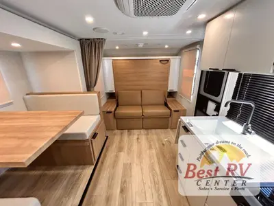 2027 Winnebago Micro Minnie photo 37