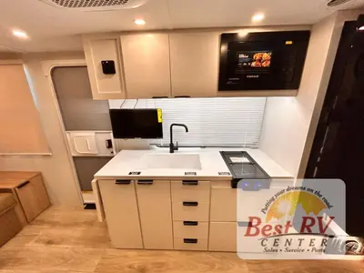 2027 Winnebago Micro Minnie photo 21