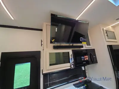 2027 Forest River Rogue photo 25