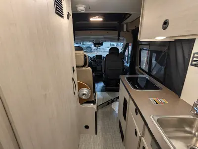 2027 Winnebago Solis photo 25