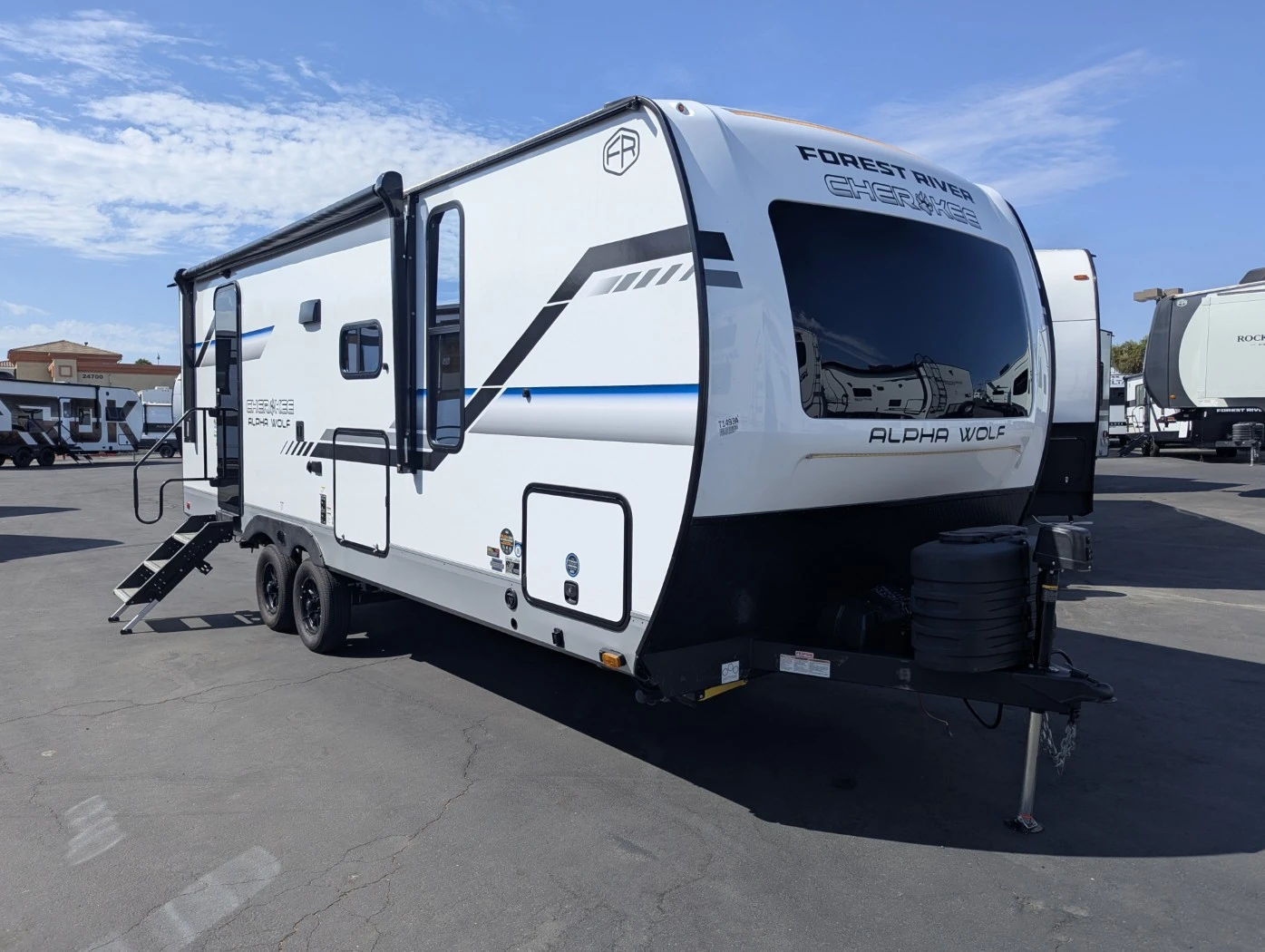2025 Forest River Cherokee Alpha Wolf exterior