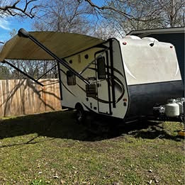 Used 2018 Ez Traveler 14FT