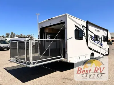 2027 Thor Motor Coach Outlaw photo 3
