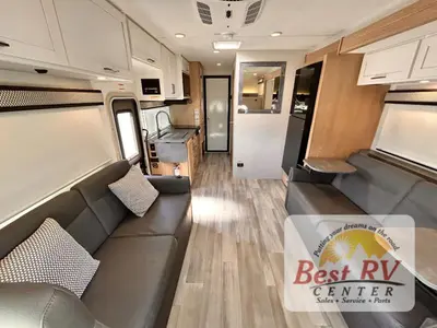 2027 Thor Motor Coach Outlaw photo 9