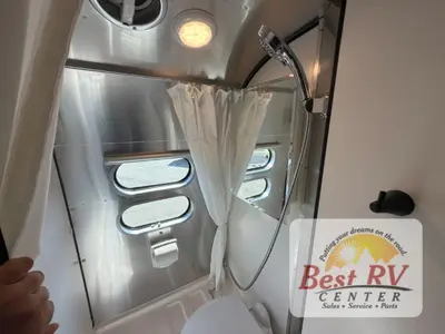 2024 Airstream Caravel photo 22