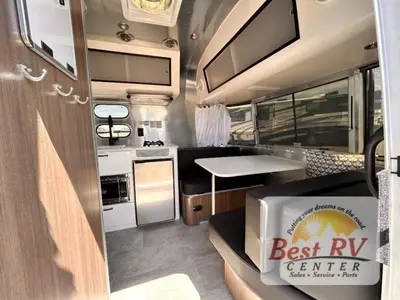 2024 Airstream Caravel photo 9
